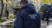 В Екатеринбурге трехлетняя девочка погибла при падении с 11-го этажа